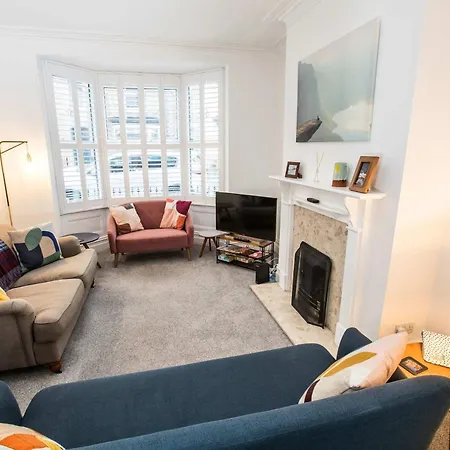 Casa de Férias Letaway - Yonge's Place