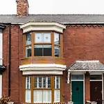 Yonge's House - Holiday home *