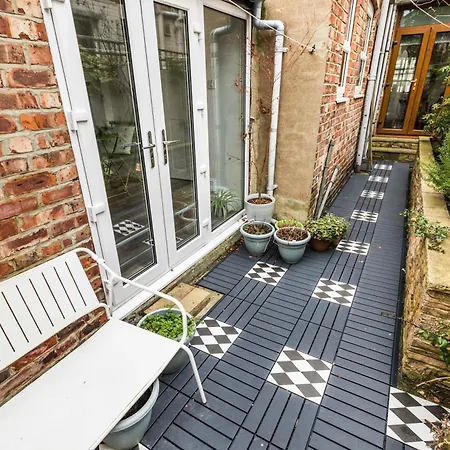 Letaway - Yonge's Place Semesterbostad *